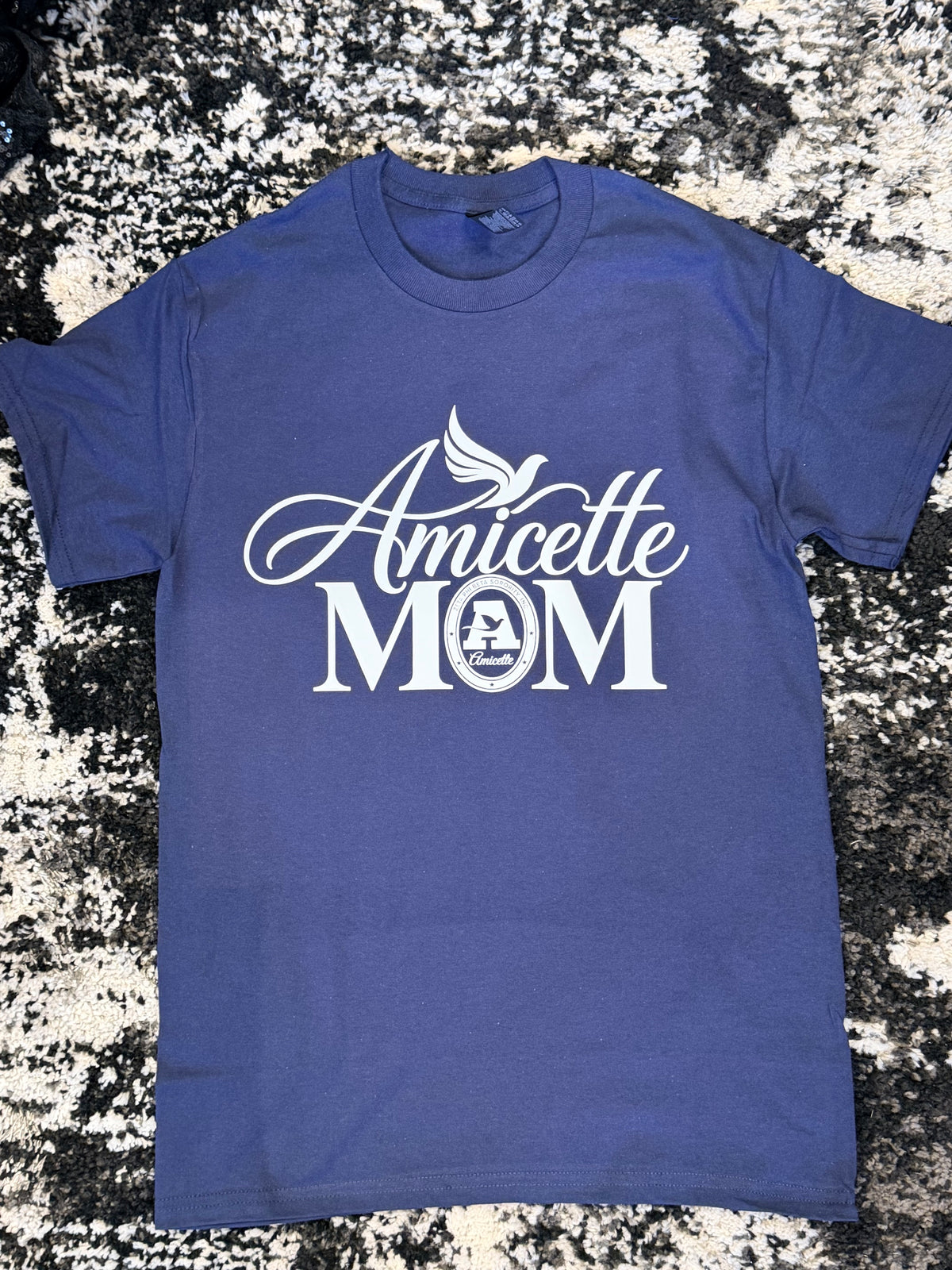 Amicette Mom T-Shirt